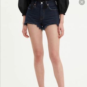 NWT Levi’s 501 High rise shorts